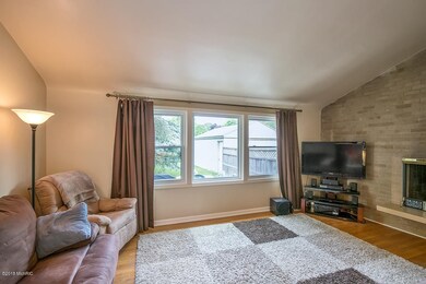 1513 Mayfield Ave NE, Grand Rapids, MI 49505 - photo 3