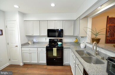 102 Hirst Ct, Purcellville, VA 20132 - photo 3