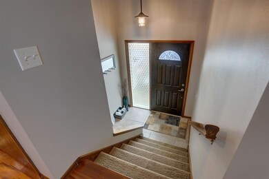 5555 Shamrock Ln, Fitchburg, WI 53711 - photo 4