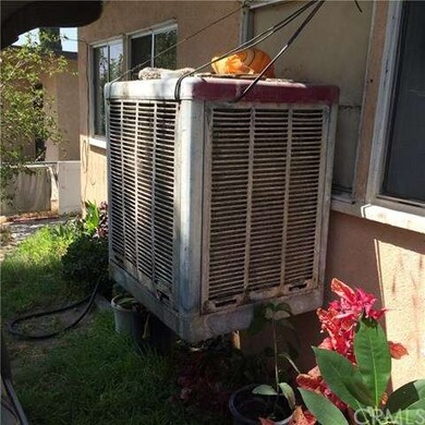 Front Window Mounted Cooler