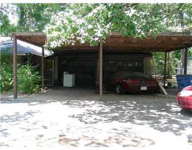 811 NW B St, Bentonville, AR 72712 - photo 2