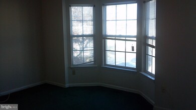 8853 Goose Landing Cir, Columbia, MD 21045 - photo 6