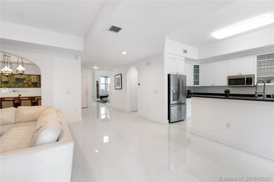 21229 NE 33rd Ave, Miami, FL 33180 - photo 5