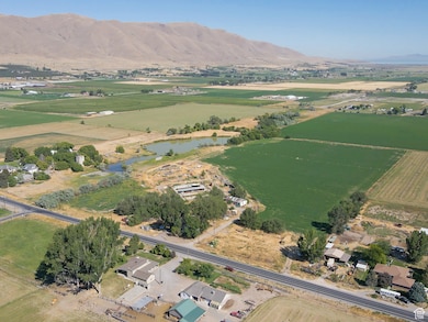 5132 W 10400 S, Payson, UT 84651 - photo 2