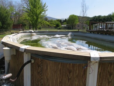 above ground pool