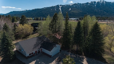 Close to public lands and West Mtn