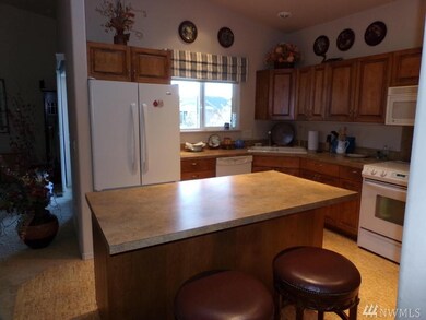 1380 Eastmont Ave unit 1401, East Wenatchee, WA 98802 - photo 3