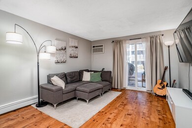 6 Woodcrest Ct unit 2, South Weymouth, MA 02190 - photo 5