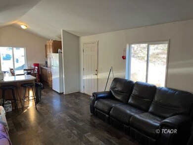 355 Pine Ave, Hayfork, CA 96041 - photo 4