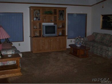 Livingroom with built in