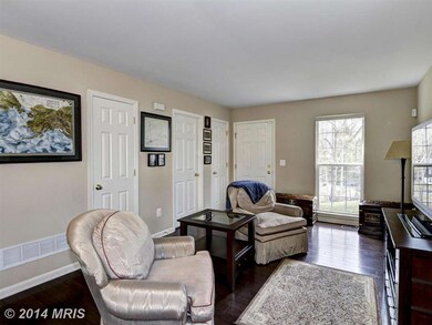 4648 Beechwood Rd, Ellicott City, MD 21043 - photo 2