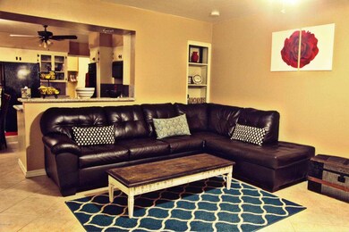FamilyRoom1