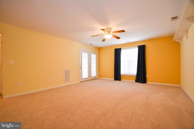 2011 Rudy Serra Dr unit 1D, Sykesville, MD 21784 - photo 6