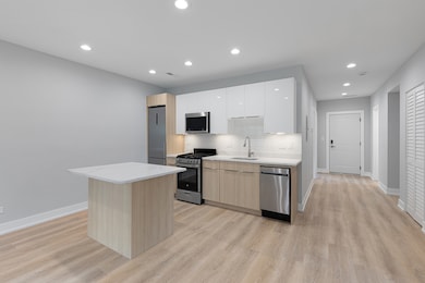 1548 W Juneway Terrace unit 3A, Chicago, IL 60626 - photo 3