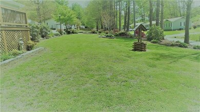 51 Dotson Rd unit 8, Hendersonville, NC 28792 - photo 4