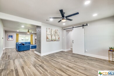 1317 Fieldcrest, New Braunfels, TX 78130 - photo 5