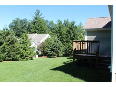 10 Cascade Cir unit 33, MerriMacK, NH 03054 - photo 4