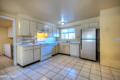 Kitchen 1