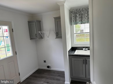 21 Golfview Dr, Quakertown, PA 18951 - photo 7