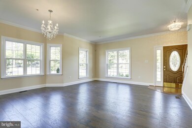 7105 Sandy Spring Rd, Laurel, MD 20707 - photo 7