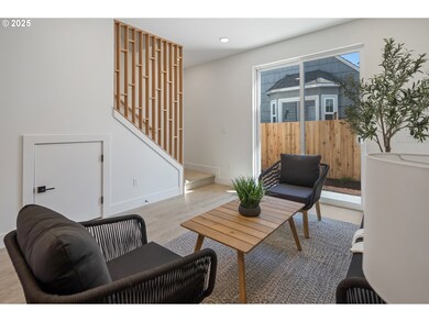 4514 NE Wygant St, Portland, OR 97218 - photo 7