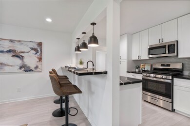 4618 Ella Blvd, Houston, TX 77018 - photo 3