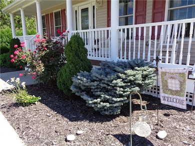 9 Gray Coach E, Cranston, RI 02921 - photo 5