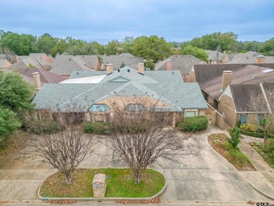 422 Woodland Hills Dr, Tyler, TX 75701 - photo 2