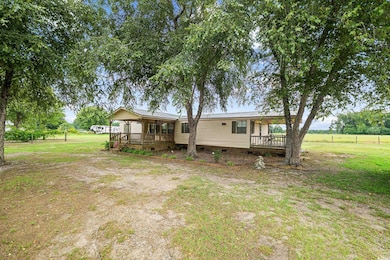 3110 Bluff Rd, Marion, SC 29571 - photo 2