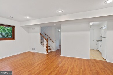 1303 Roosevelt St, Annapolis, MD 21403 - photo 5