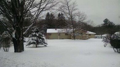 231 Flory Heights, Center Rutland, VT 05736 - photo 2