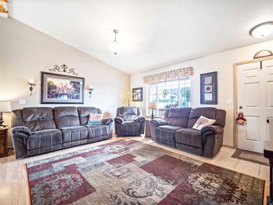 419 E Tara Lee Ave, Medical Lake, WA 99022 - photo 2