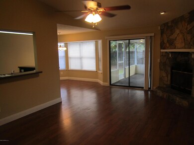 4181 Davie Ct, Jacksonville, FL 32210 - photo 5