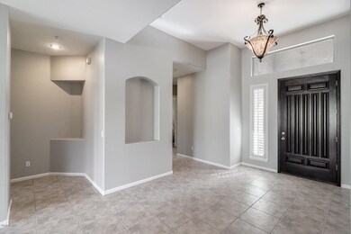 716 E Vermont Gilbert AZ 85295-large-002