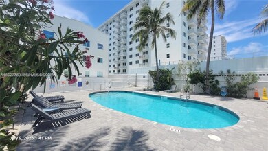 335 Ocean Dr unit 215, Miami Beach, FL 33139 - photo 3