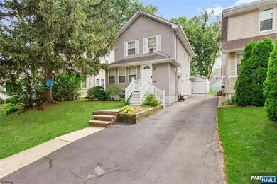 97 Glendale St, Nutley, NJ 07110 - photo 2