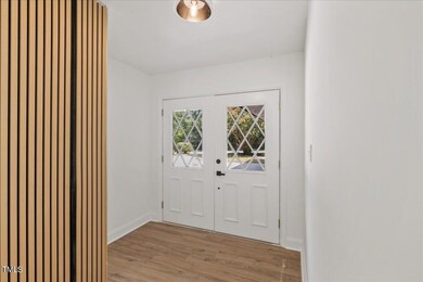 08-2305 Elmwood Ave
