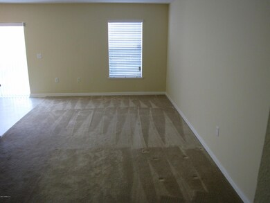 10513 Maidstone Cove Dr, Jacksonville, FL 32218 - photo 5