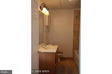 405 N Charles St unit E, Baltimore, MD 21201 - photo 6