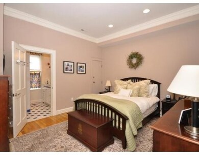 11 Durham St unit 2, Boston, MA 02115 - photo 4