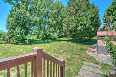 46 Lamonda Dr, Hendersonville, NC 28792 - photo 6