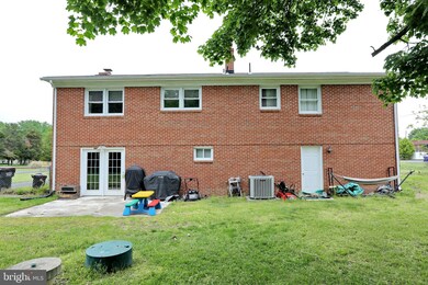 4640 Pickeral St, White Plains, MD 20695 - photo 5