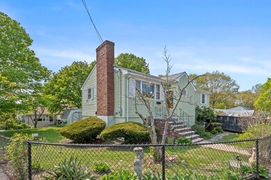 4 Graybriar Ln, Lynn, MA 01902 - photo 2