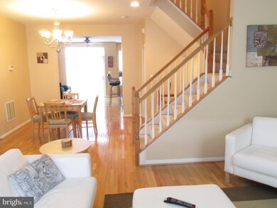 2307 Huntington Station Ct, Alexandria, VA 22303 - photo 2