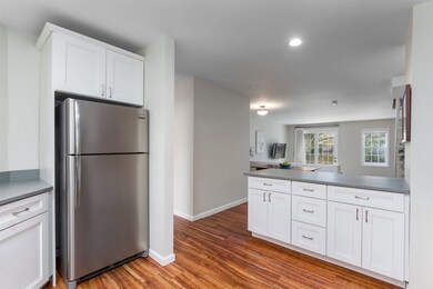 148 Hayes Ave, South Burlington, VT 05403 - photo 6