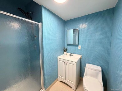 43-18 Robinson St unit 7C, Flushing, NY 11355 - photo 4