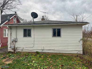 12309 Watterson Ave, Cleveland, OH 44105 - photo 4