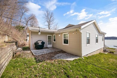 63243 Storeyhill St Vandalia-large-023-0