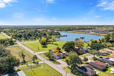 Corner lot with no immediate back neighbors provide more privacy!