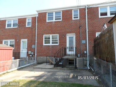 1006 Circle Dr, Halethorpe, MD 21227 - photo 2